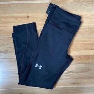 NWT black Under Armour compression pants